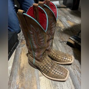Women’s Macie Bean Boots